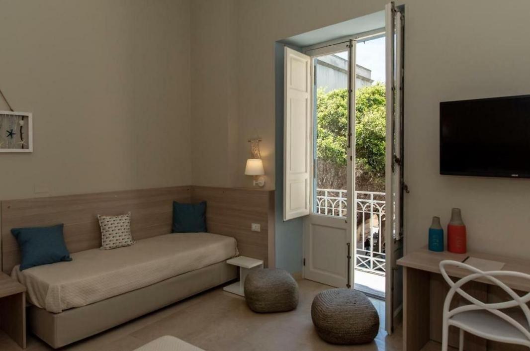 Le Mura - Charme Rooms Trapani Bagian luar foto
