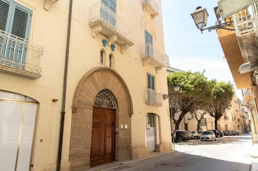 Le Mura - Charme Rooms Trapani Bagian luar foto