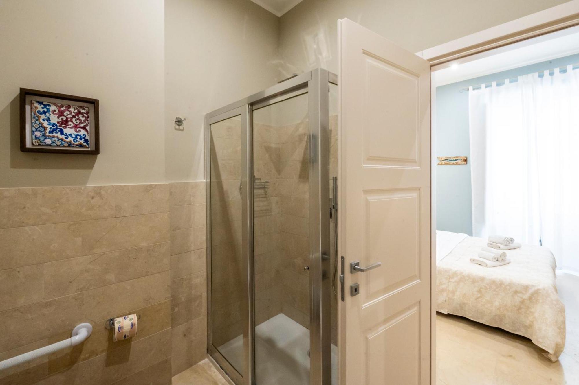 Le Mura - Charme Rooms Trapani Ruang foto