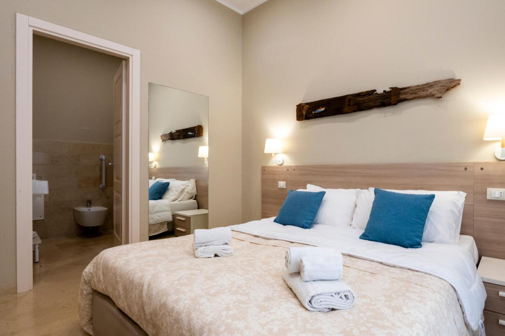 Le Mura - Charme Rooms Trapani Ruang foto