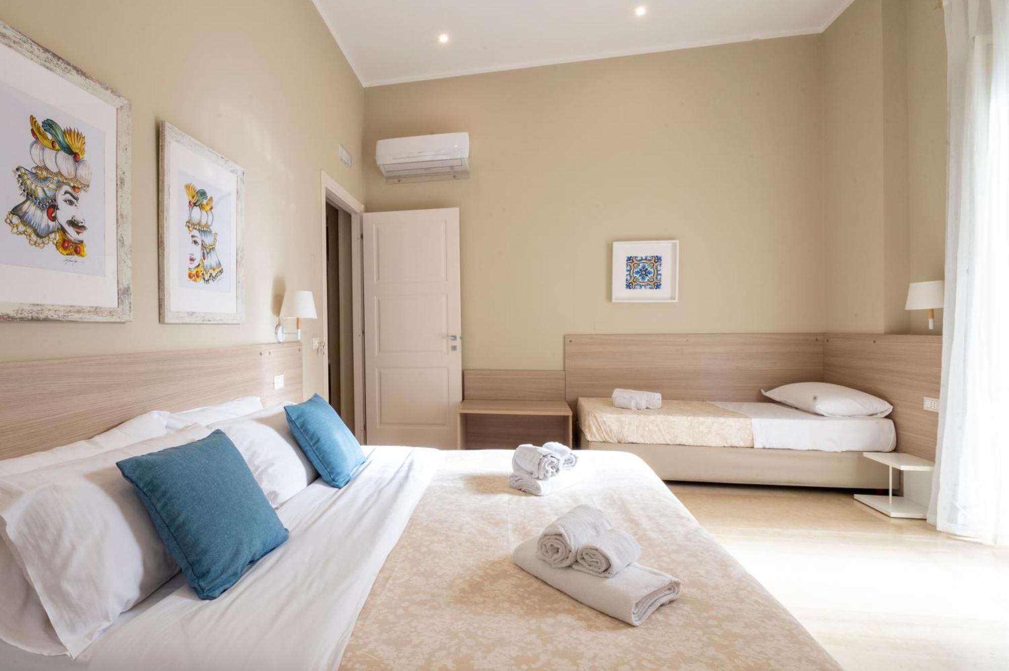 Le Mura - Charme Rooms Trapani Ruang foto