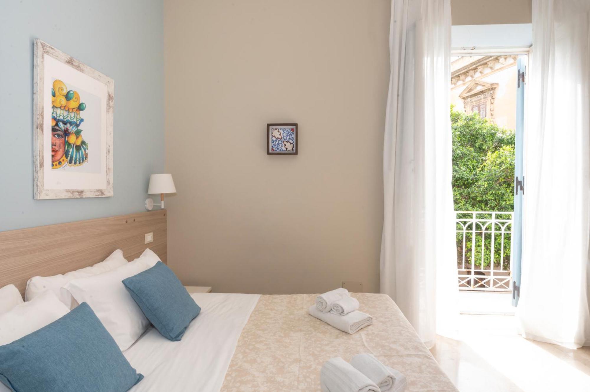 Le Mura - Charme Rooms Trapani Ruang foto
