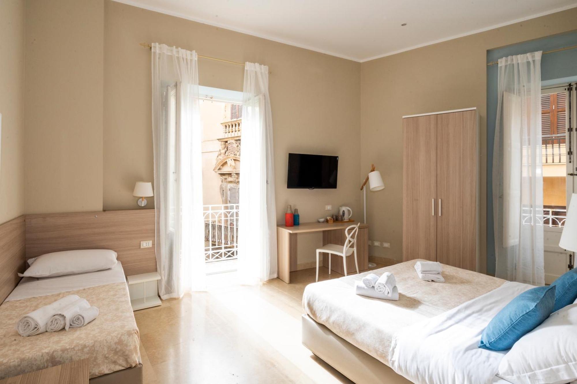 Le Mura - Charme Rooms Trapani Ruang foto